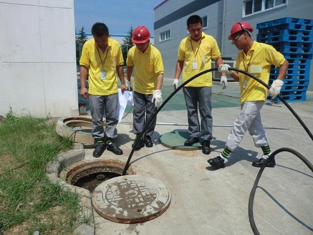 南京污水管道清淤价格对比：对面的客户看过来